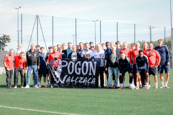 pogon-walczaca-do-konca-07-10-25-33